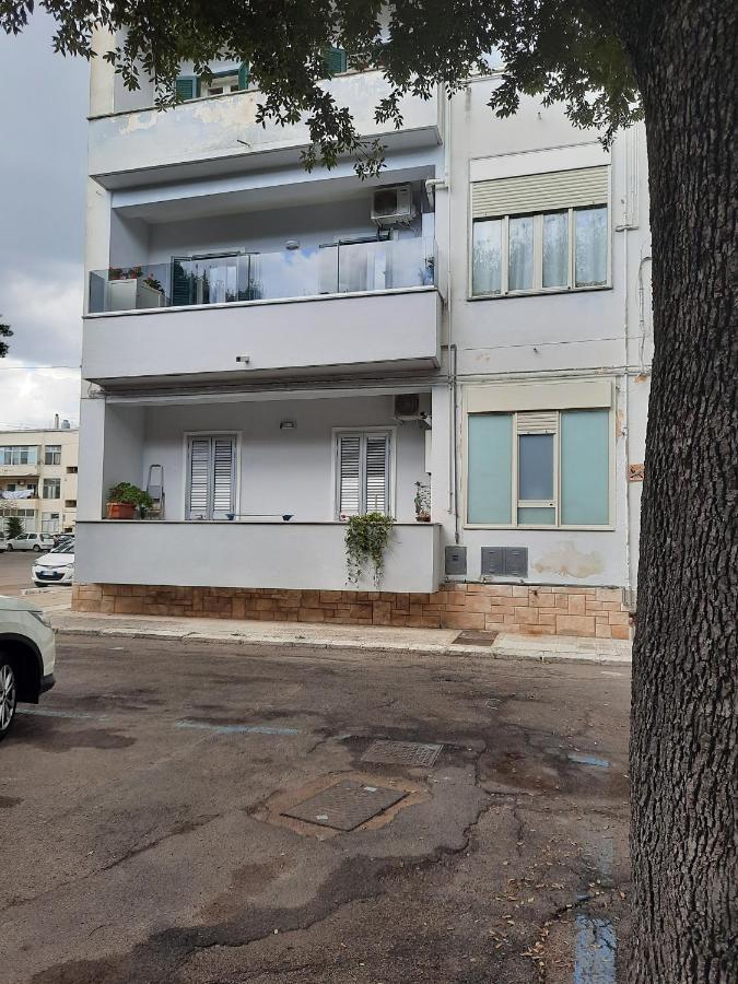 Casa Vacanza Serena Лече Екстериор снимка