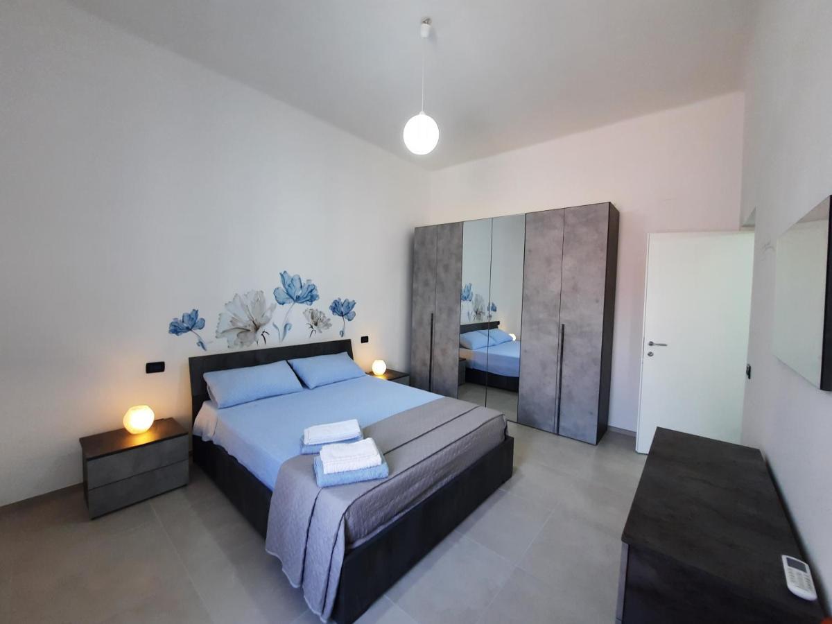 Casa Vacanza Serena Лече Екстериор снимка