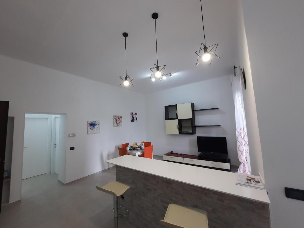 Casa Vacanza Serena Лече Екстериор снимка