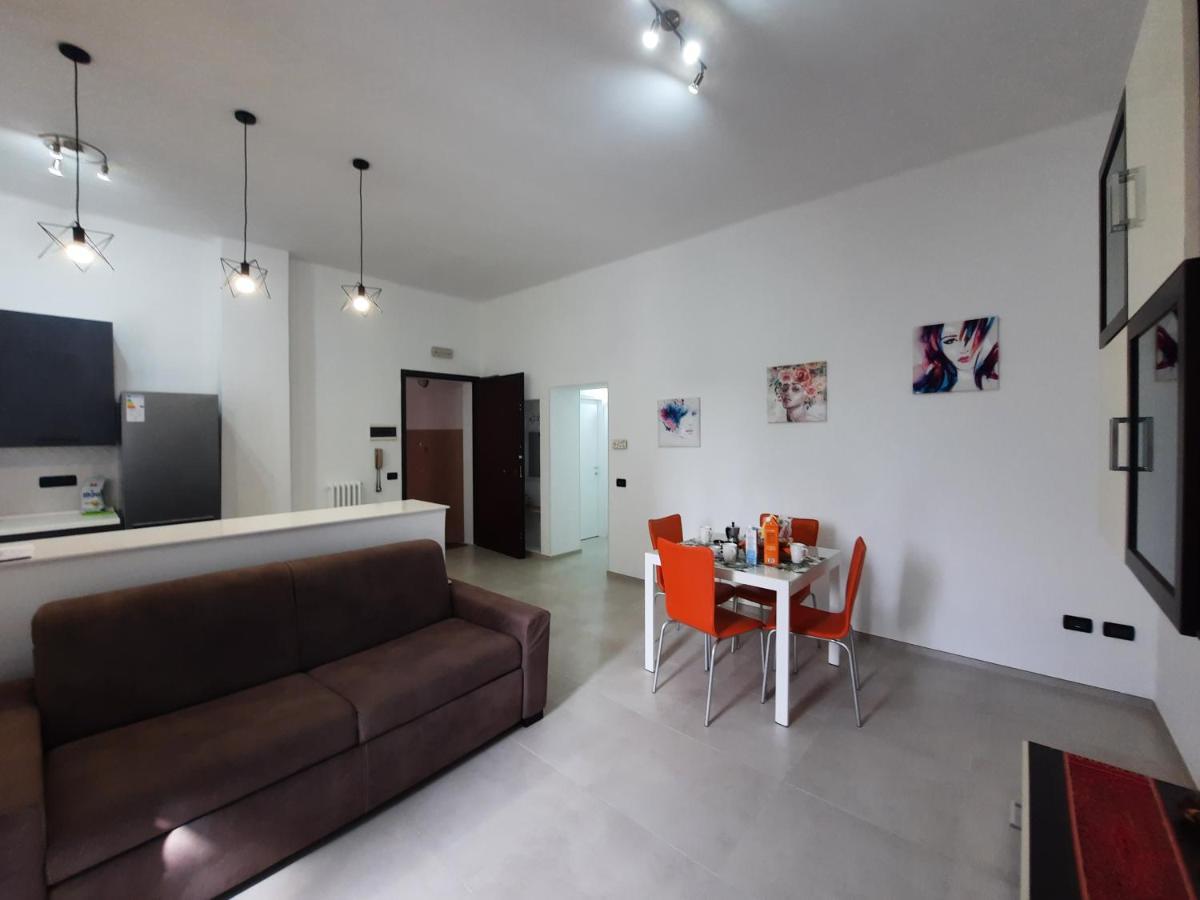 Casa Vacanza Serena Лече Екстериор снимка
