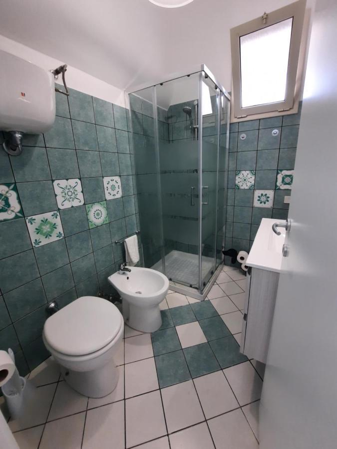 Casa Vacanza Serena Лече Екстериор снимка